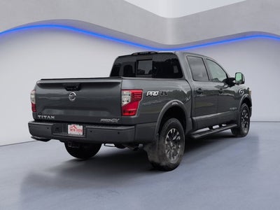 2017 Nissan Titan PRO-4X