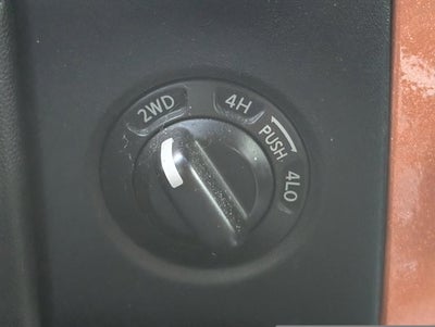 2008 Nissan Titan LE