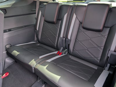 2024 Volkswagen Atlas 2.0T Peak Edition SE w/Technology
