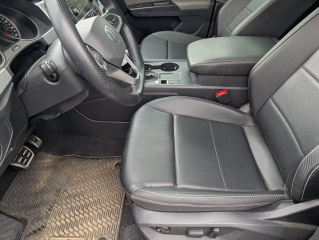 2021 Volkswagen Atlas Cross Sport 3.6L V6 SE w/Technology R-Line