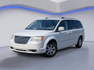 2010 Chrysler Town & Country Touring