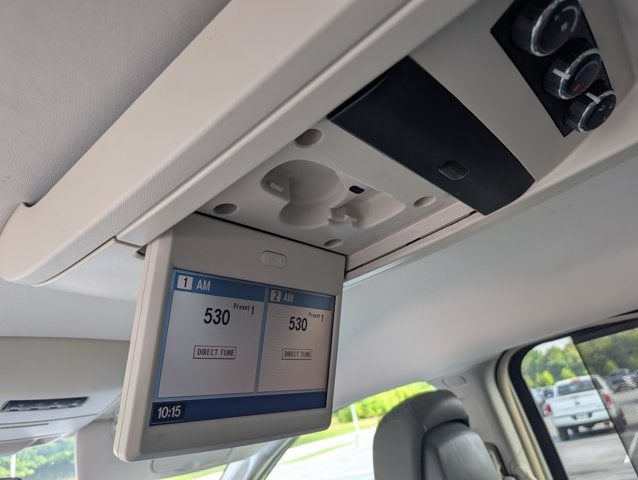 2010 Chrysler Town & Country Touring