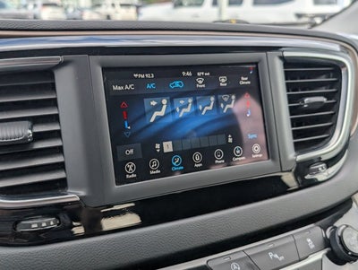 2019 Chrysler Pacifica LX