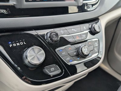 2019 Chrysler Pacifica LX