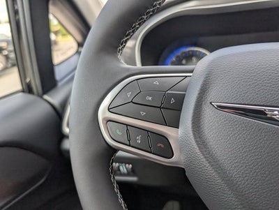 2026 Chrysler Voyager LX