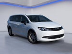 2025 Chrysler Voyager LX