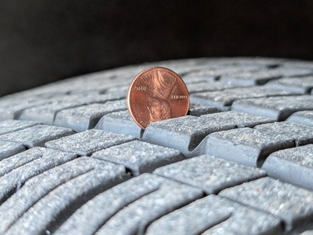 2025 Chrysler Voyager LX