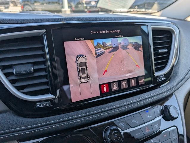 2022 Chrysler Pacifica Hybrid Touring L