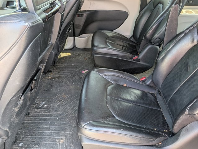 2022 Chrysler Pacifica Hybrid Touring L