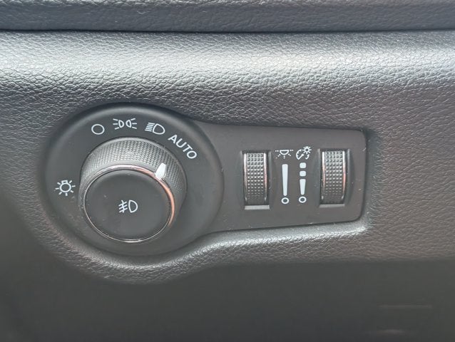 2024 Chrysler Pacifica Hybrid Select S Appearance