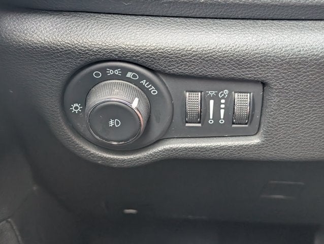 2024 Chrysler Pacifica Hybrid Select S Appearance