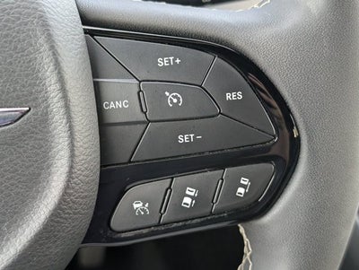 2024 Chrysler Pacifica Hybrid Select S Appearance