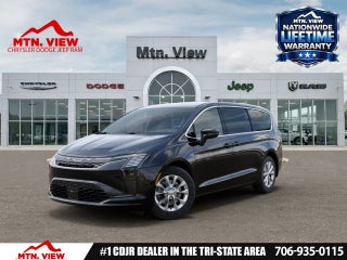 2027 Chrysler Pacifica Select