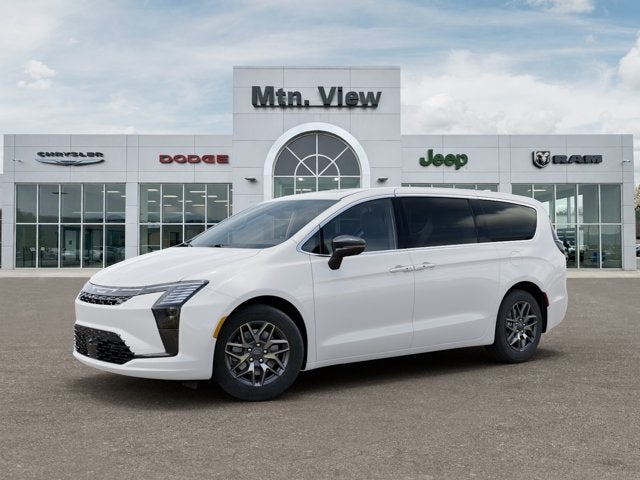 2027 Chrysler Pacifica Limited