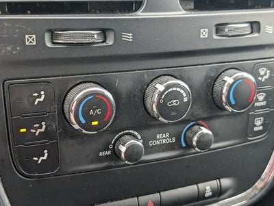 2015 Dodge Grand Caravan SE