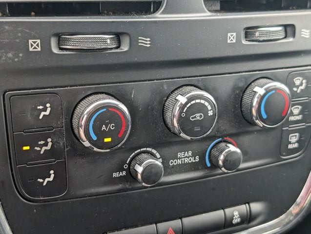 2015 Dodge Grand Caravan SE