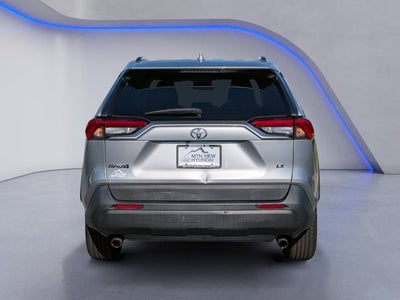 2020 Toyota RAV4 LE
