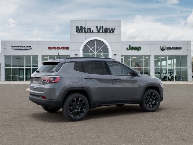 2027 Jeep Compass Latitude Altitude