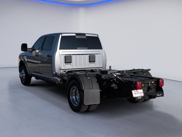 2024 RAM 3500 SLT
