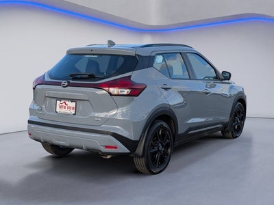 2023 Nissan Kicks SR