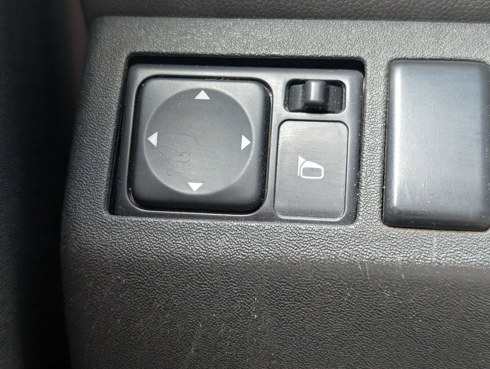 2015 Nissan Xterra S