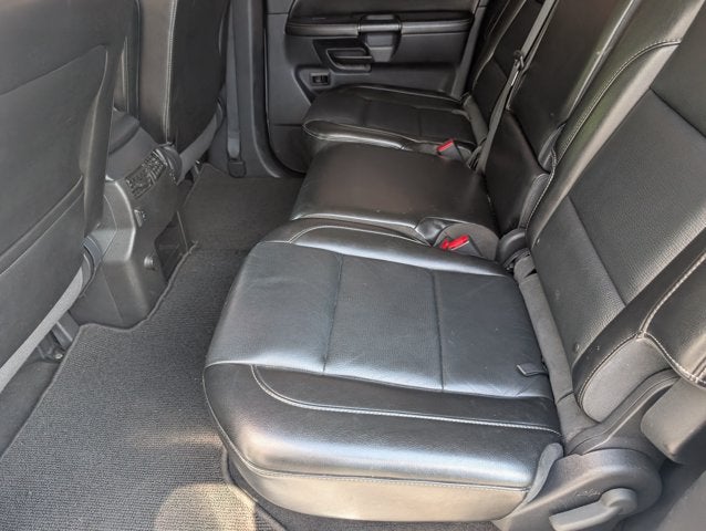 2013 Nissan Armada Platinum