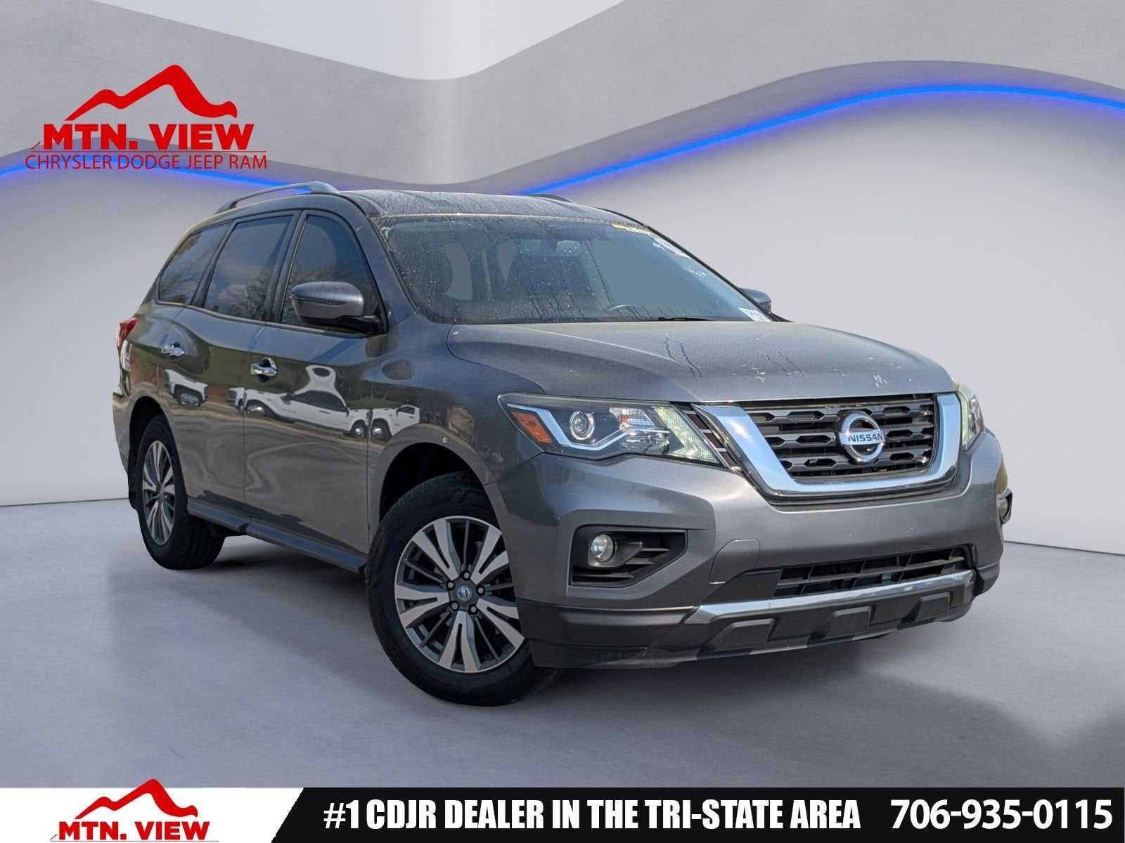 2018 Nissan Pathfinder SV