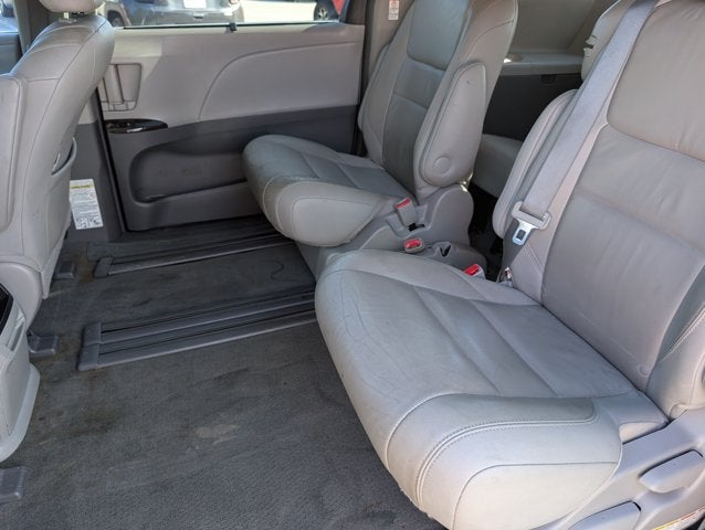 2015 Toyota Sienna XLE