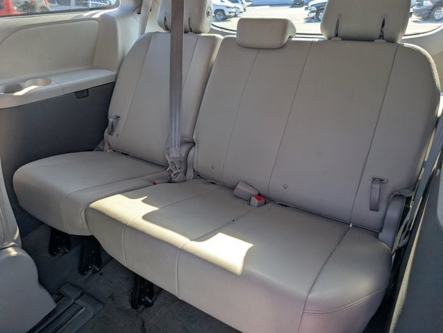 2015 Toyota Sienna XLE