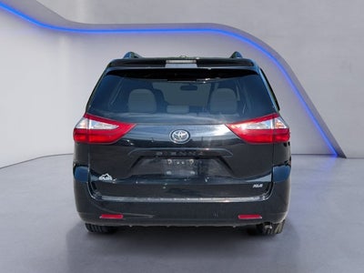 2015 Toyota Sienna XLE