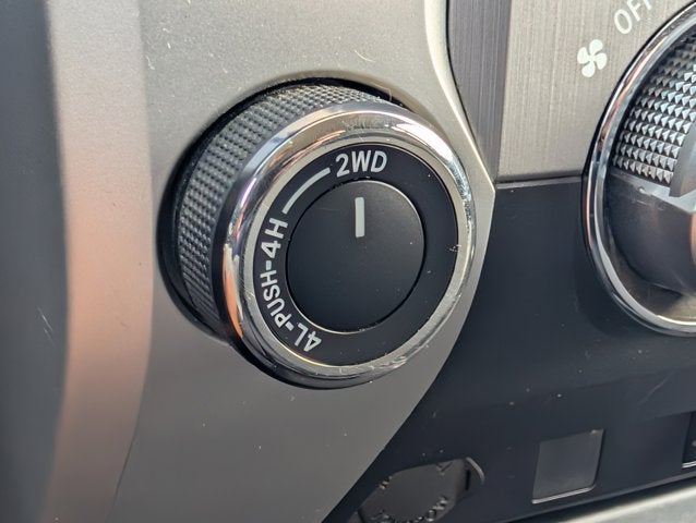 2014 Toyota Tundra SR5