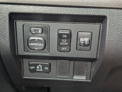 2014 Toyota Tundra SR5