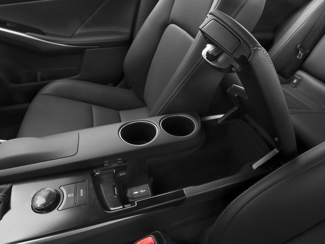 2016 Lexus IS 350