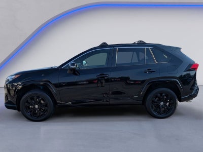 2022 Toyota RAV4 Hybrid SE