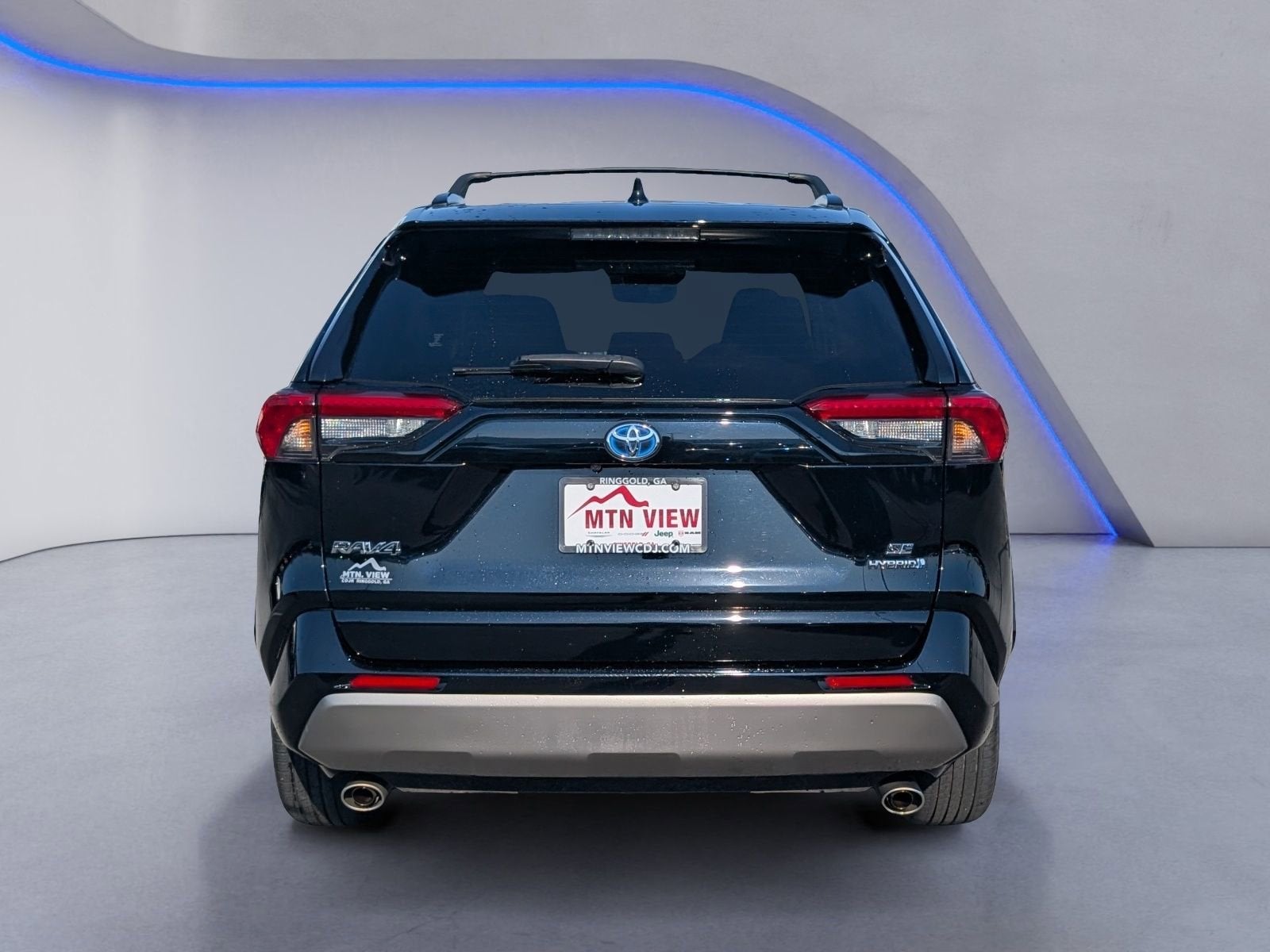 2022 Toyota RAV4 Hybrid SE