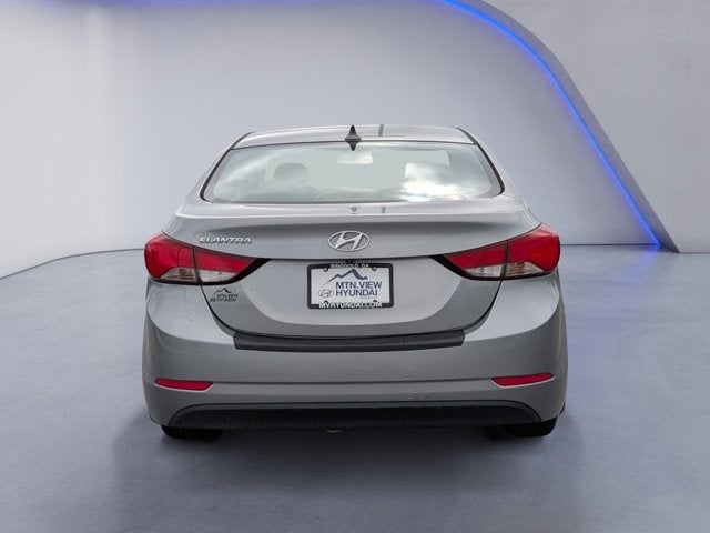 2015 Hyundai Elantra SE
