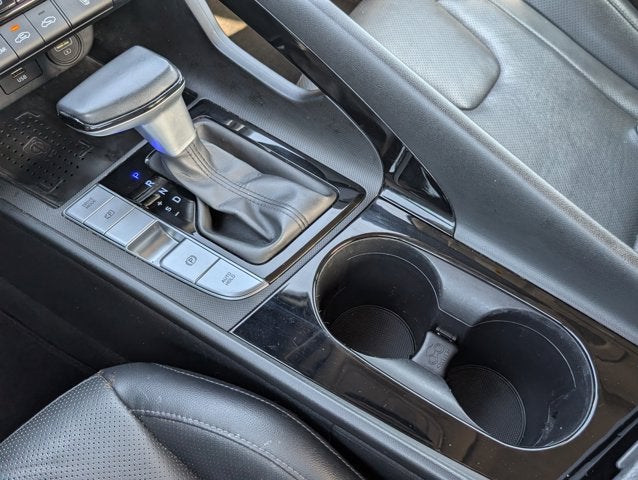 2022 Hyundai Elantra Limited