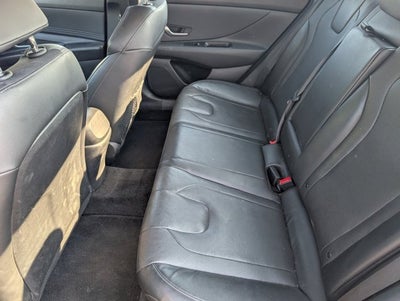 2022 Hyundai Elantra Limited