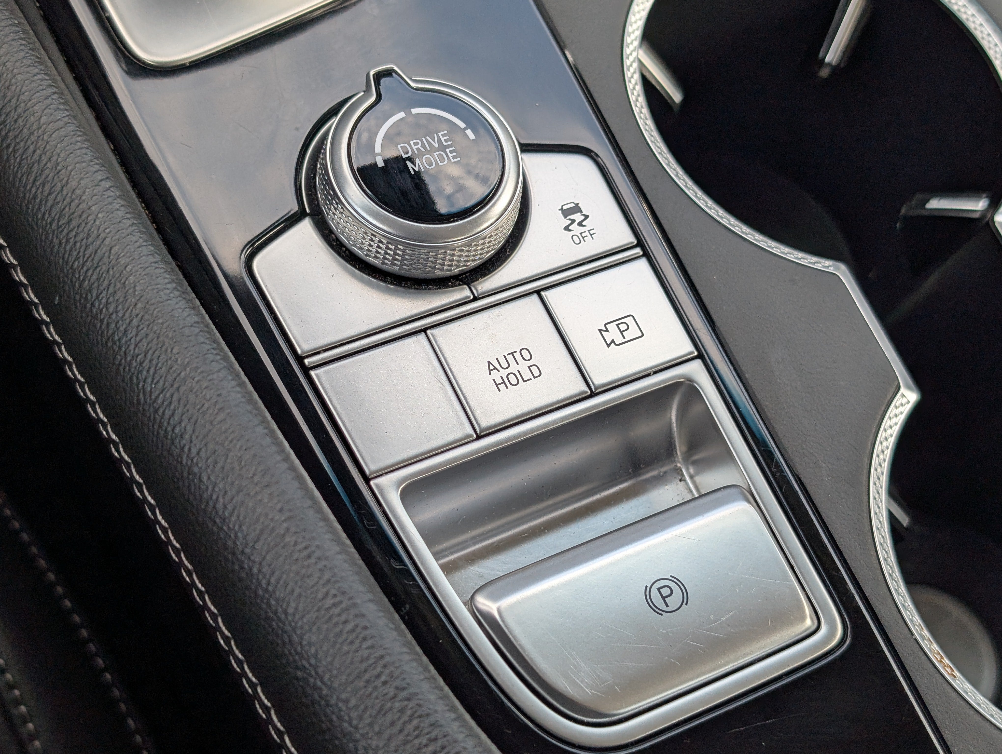 2026 Genesis G70 2.5T