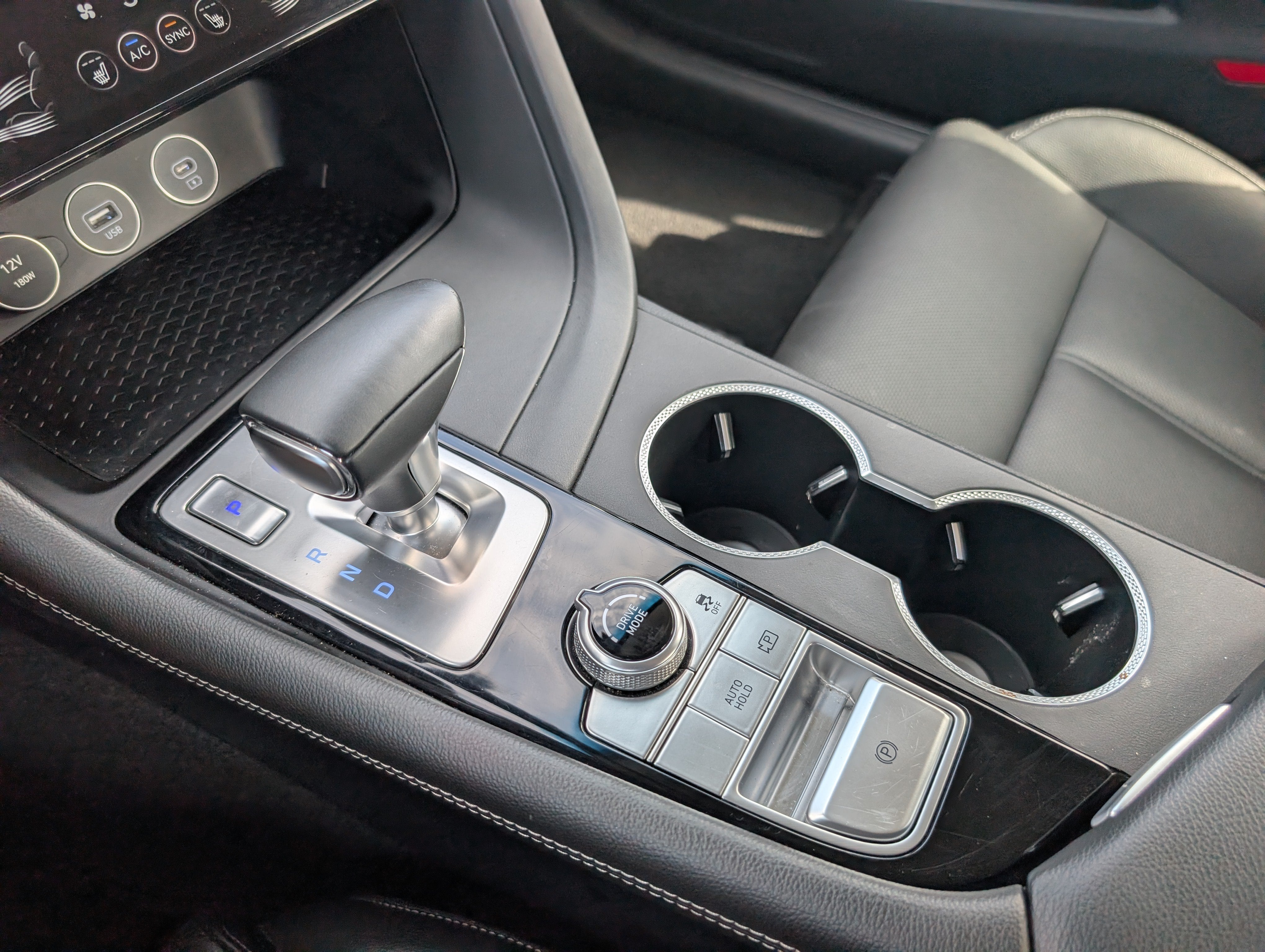 2026 Genesis G70 2.5T