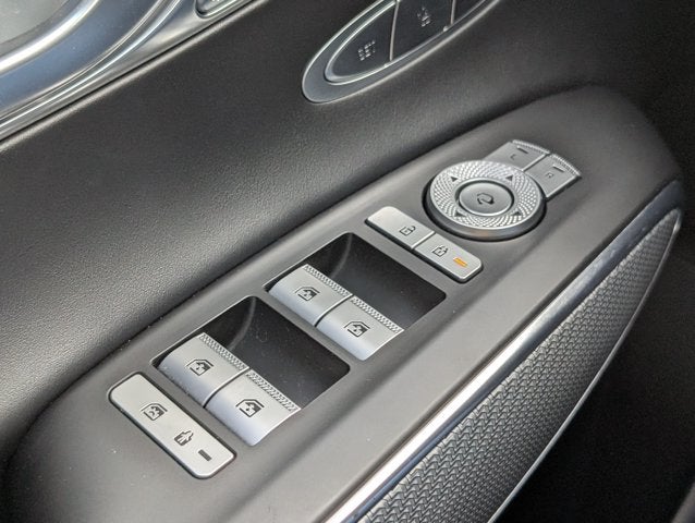2022 Genesis GV70 2.5T