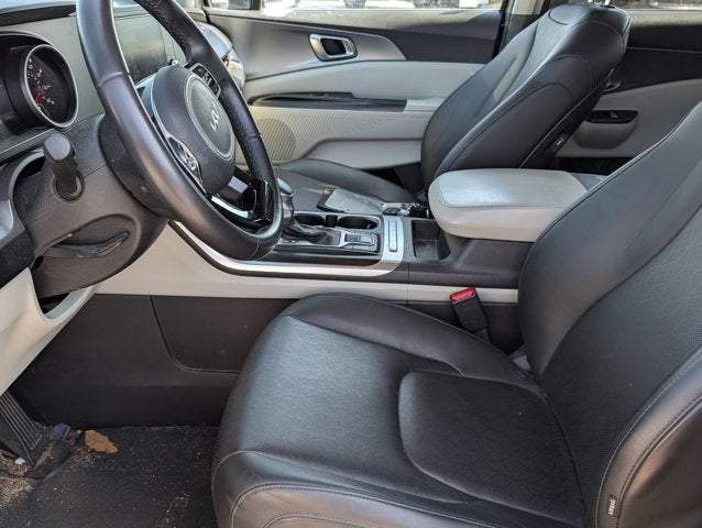 2022 Kia Carnival LXS