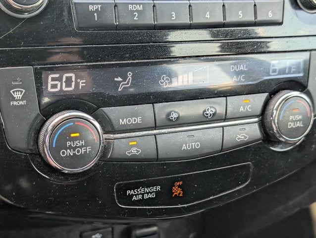 2015 Nissan Rogue SV