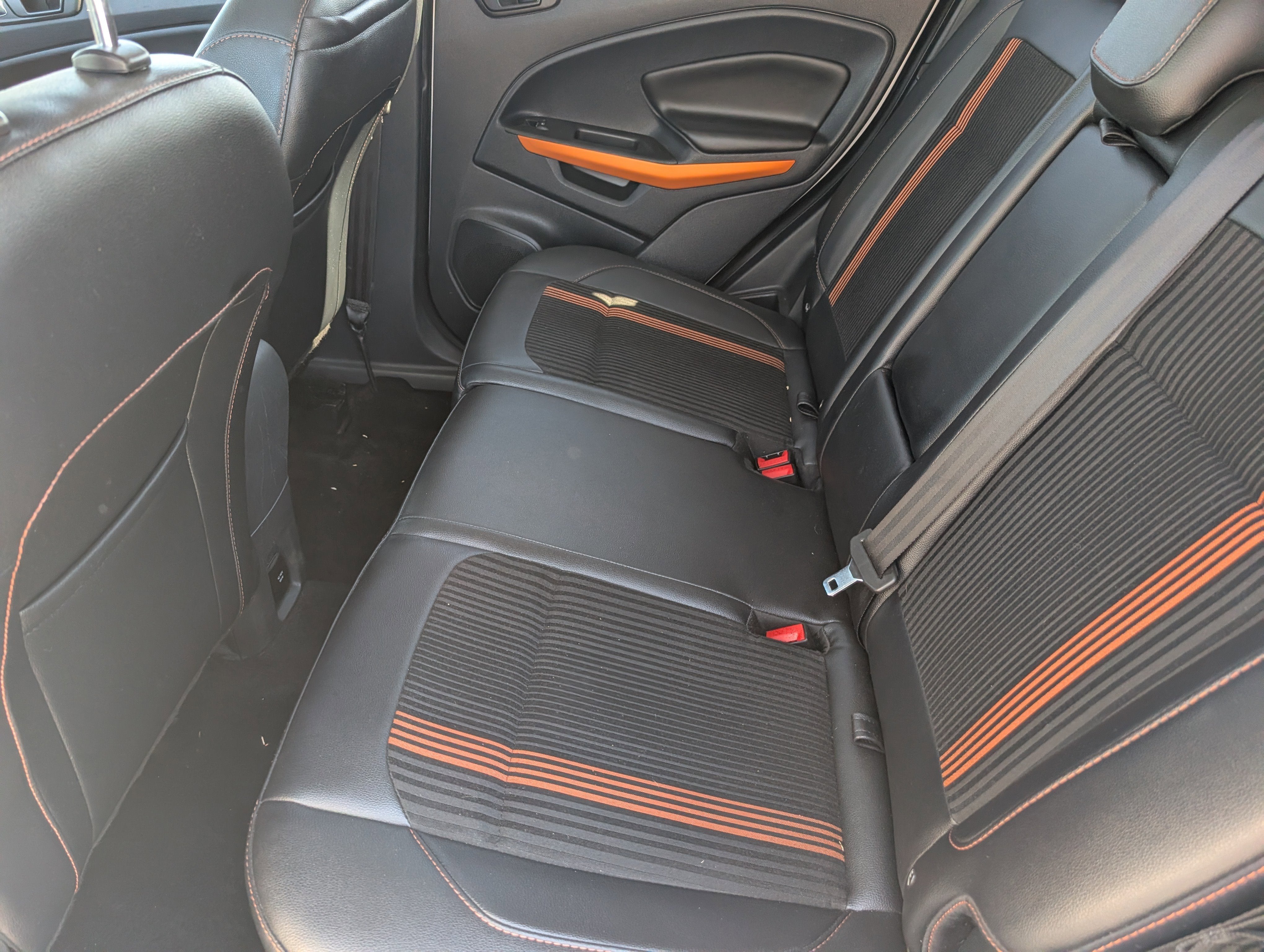 2018 Ford EcoSport SES
