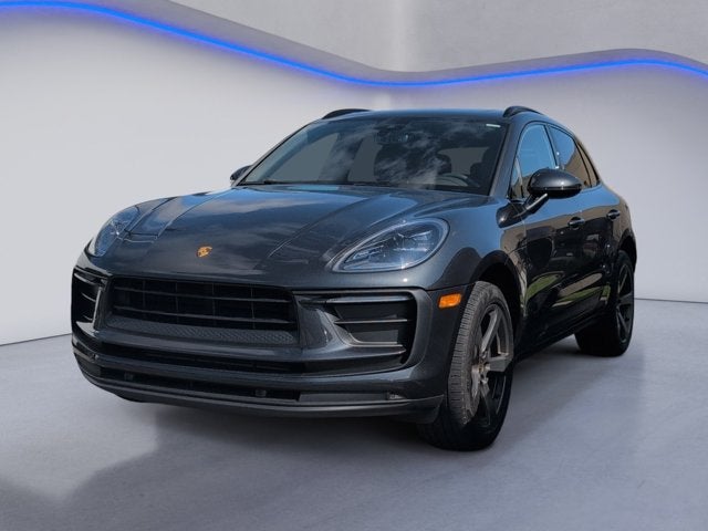 2022 Porsche Macan Base