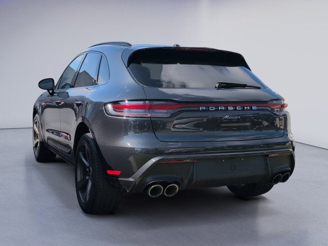 2022 Porsche Macan Base