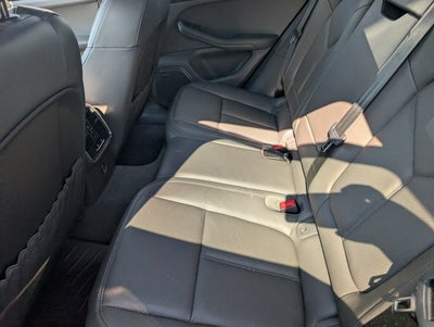 2022 Porsche Macan Base