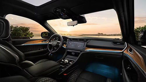2027 Jeep Grand Cherokee L Interior